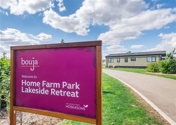 Bouja Home Farm Park Lakeside Retreat, Lincolnshire