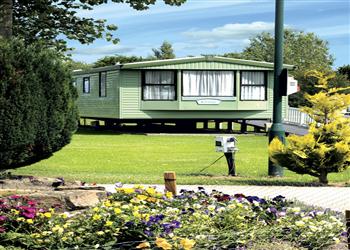 Relax and Explore Tollerton Holiday Park, North Yorkshire