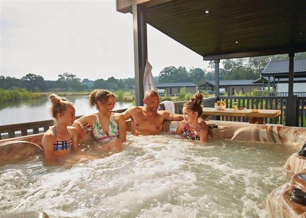 Wanderwood Woodhall Country Park Lodges, Lincolnshire