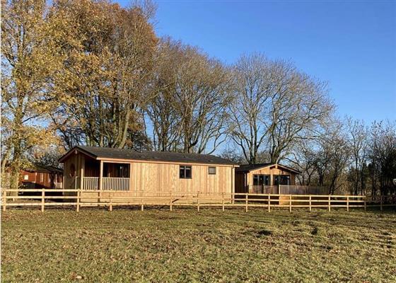 Duet Lodge at Bluewood Lodges, Chipping Norton
