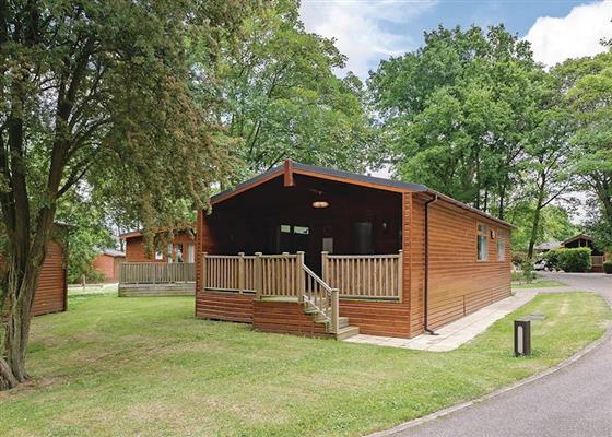 Juliet Lodge at Bluewood Lodges, Chipping Norton