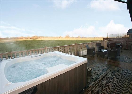 Spa Castaway at Raywell Hall Country Lodges, Cottingham