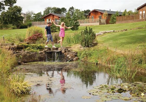 Spa Oasis at Raywell Hall Country Lodges, Cottingham