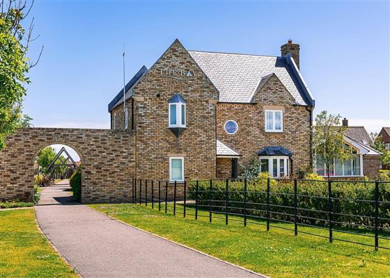 10 Berth Indulgent Cottage Pet Friendly