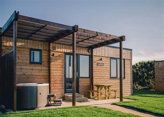 2 Person Lakeside Studio Lodge