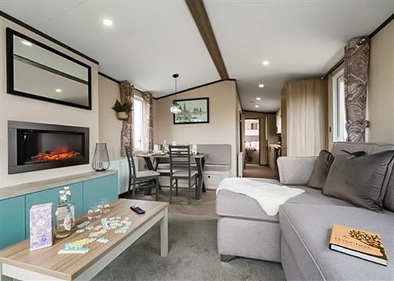 2023 Superior 2 Bedroom Dog Friendly