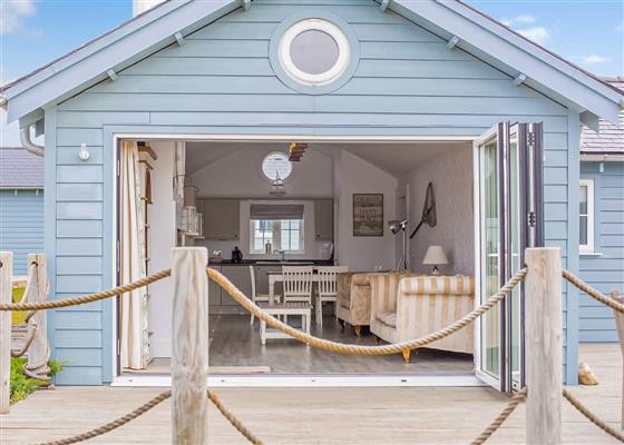 6 Berth Indulgent Beach House