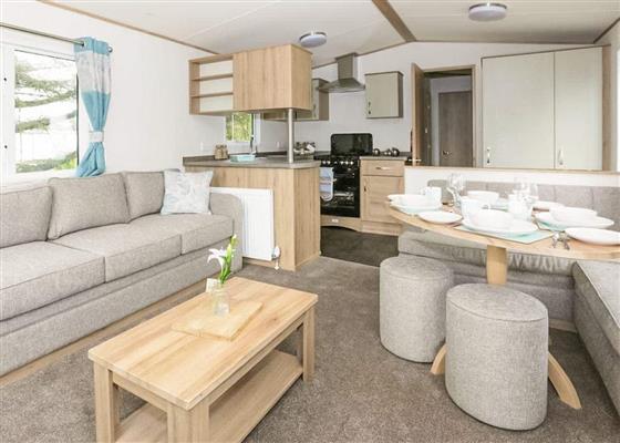 8 Berth Luxury Caravan  (Pet)
