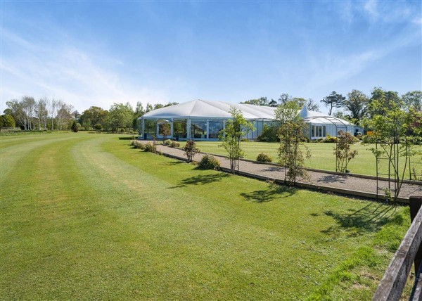 Fallow Lodge at Eden Lodge Retreat in 
