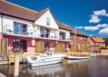 Bittern Cottage at Ferry Marina in Norwich, Horning