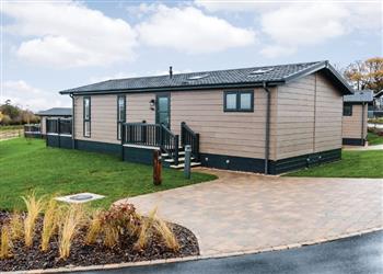 Coleridge Lodge at Hawkchurch Resort and Spa in Axminster, Devon