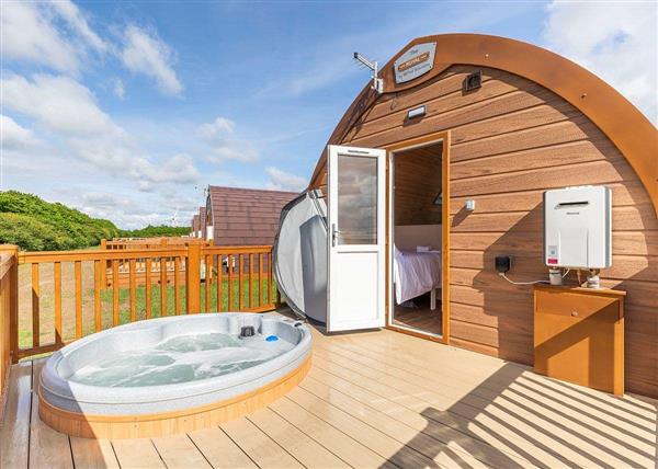 High Farm Deluxe Pod (Pet) at High Farm Holiday Park in 