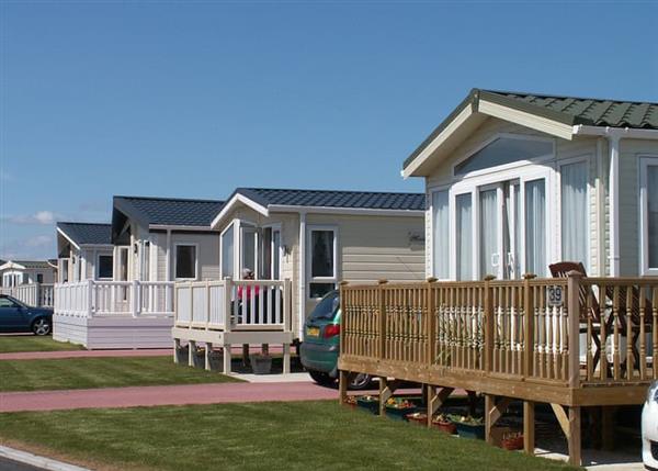 The Headlands 3 beds at Hornsea Leisure Park in Hornsea Leisure Park, North Humberside