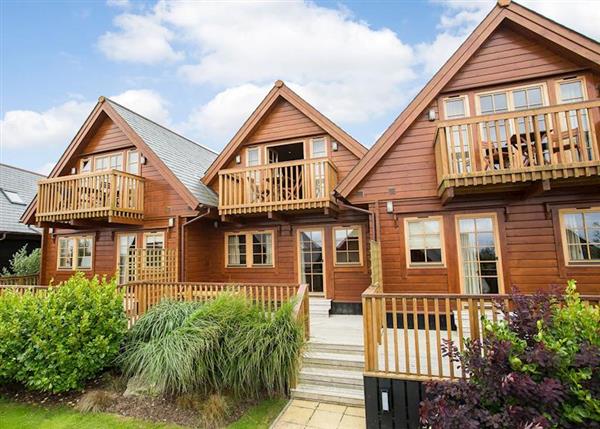 Lakeside Signature Lodge at Gwel an Mor in Redruth, Tregea Hill
