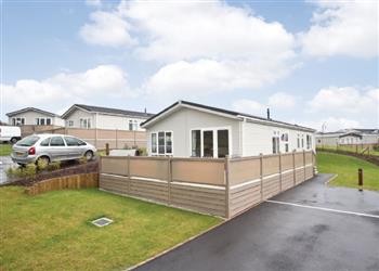 Meadow View Lodge at Piran Meadows in Newquay, Cornwall