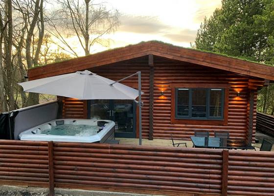 Beech Hedge - holiday lodges in Cargill with hot tub. Beech Hedge is in ...