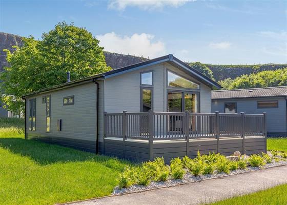 Castleton Lodge