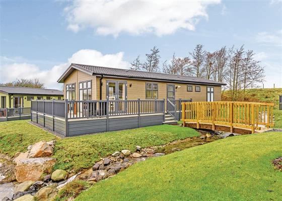 Keswick Reach Lodge Retreat - holiday lodges in Bewaldeth with hot tub ...