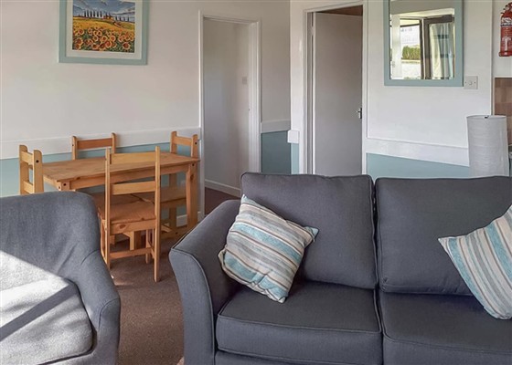 Gold 2 Bungalow (Pet friendly)