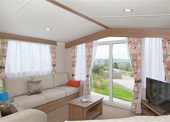 Gold 4 Gold Hot Tub Caravan