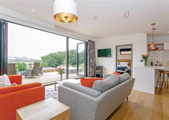 Hill View (Pet Friendly)