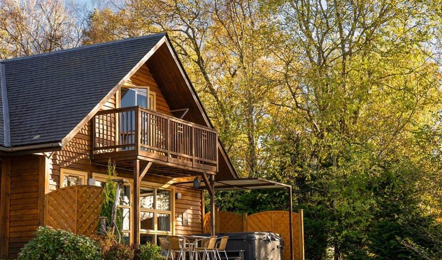 Loch Lomond Waterfront Luxury Lodges Glasgow, Balmaha Self catering