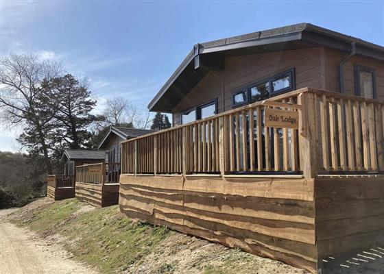Oak Lodge