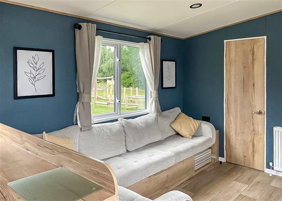 Oakwood 7 Berth (Pet)
