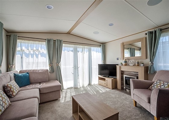 Platinum 2 Caravan with Decking