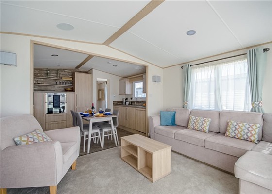 Platinum 2 Pet Friendly Caravan with Decking