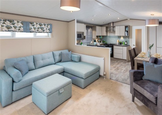 Platinum 3 Caravan with Decking
