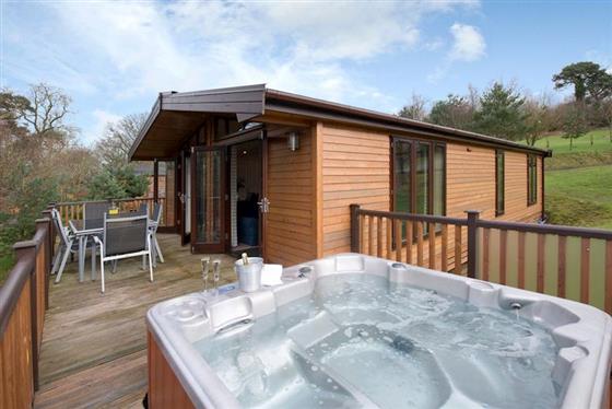 Sandybrook Peveril Skyline Spa