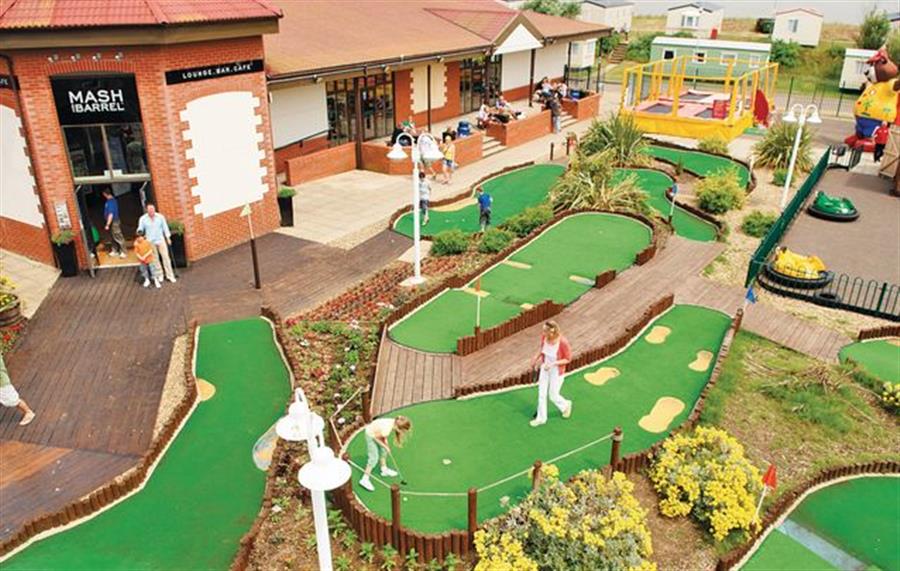 Seashore Great Yarmouth, Norfolk Self catering holidays and short