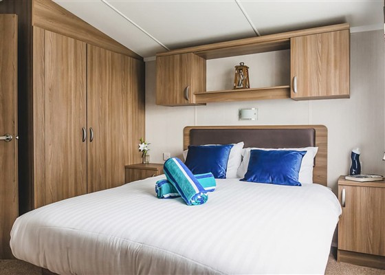 Silver Plus 2 Caravan with Decking