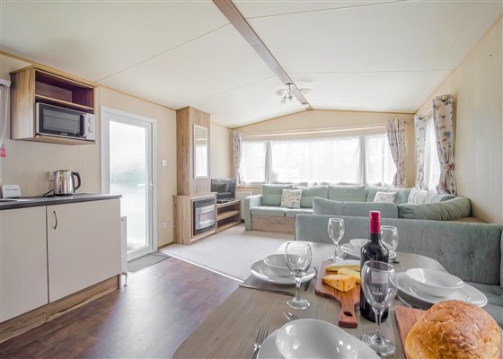 Silver Plus 3 Caravan (Pet Friendly)